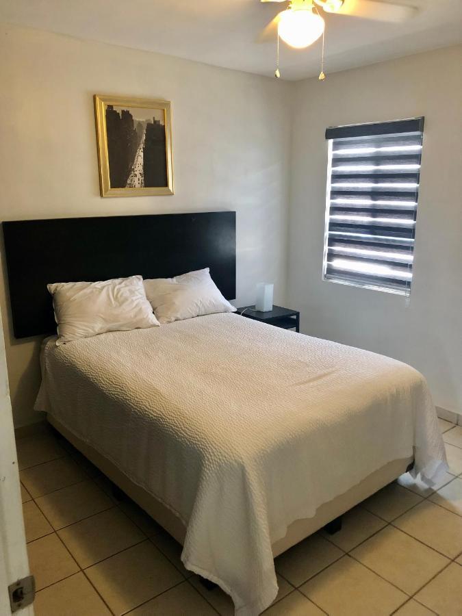 メヒカリDepartamento Zona Dorada H2アパートメント エクステリア 写真